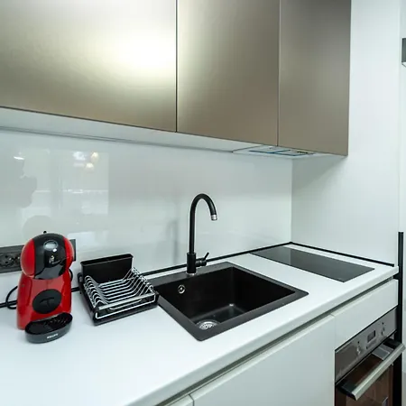 D9 Yassen Hv * Sluneční pobřeží